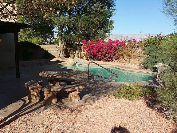 3rd image of 86 Sedona Ct