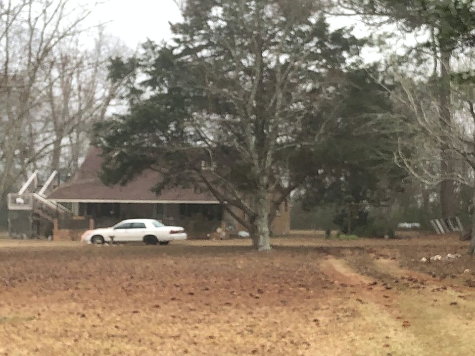 2nd image of 651 Us Highway 319 N