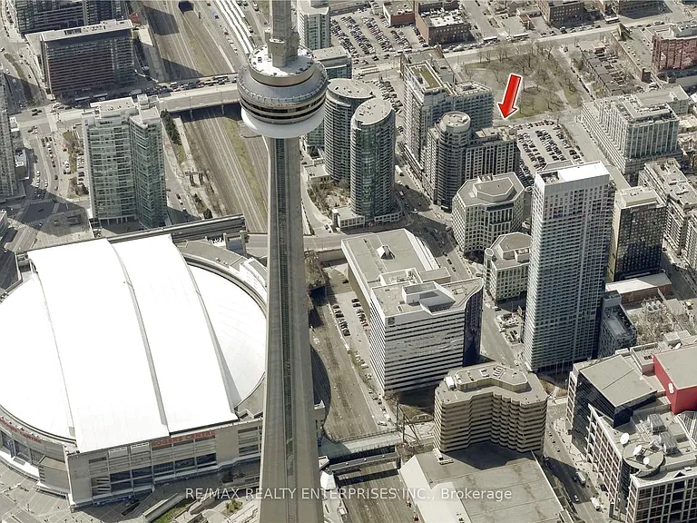 20 Blue Jays Way #1109 — Photo 41