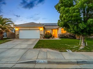 2035 W Avenue H8, Lancaster, CA