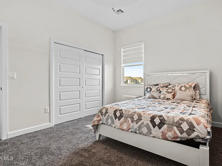 12308 Desert Heights Ct — Photo 22