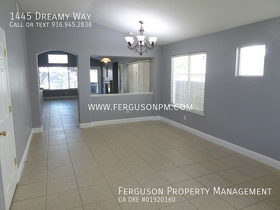 3rd image of 1445 Dreamy Way