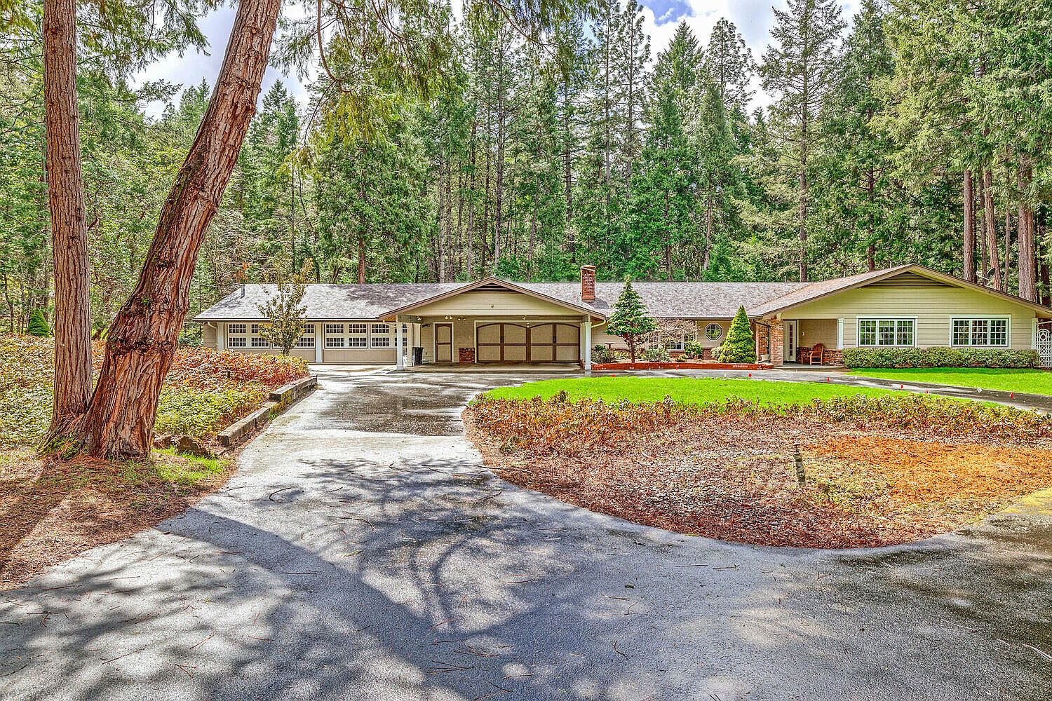 5290 Hugo Rd, Grants Pass, OR 97526 Zillow