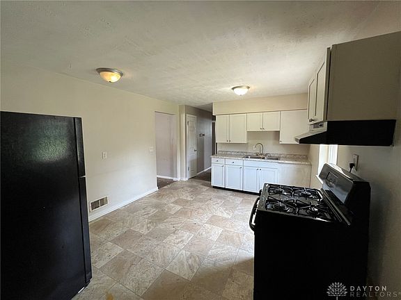 5th image of 3341 Ninann Ct