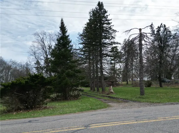 523 Unionville Rd, Butler, PA 16001