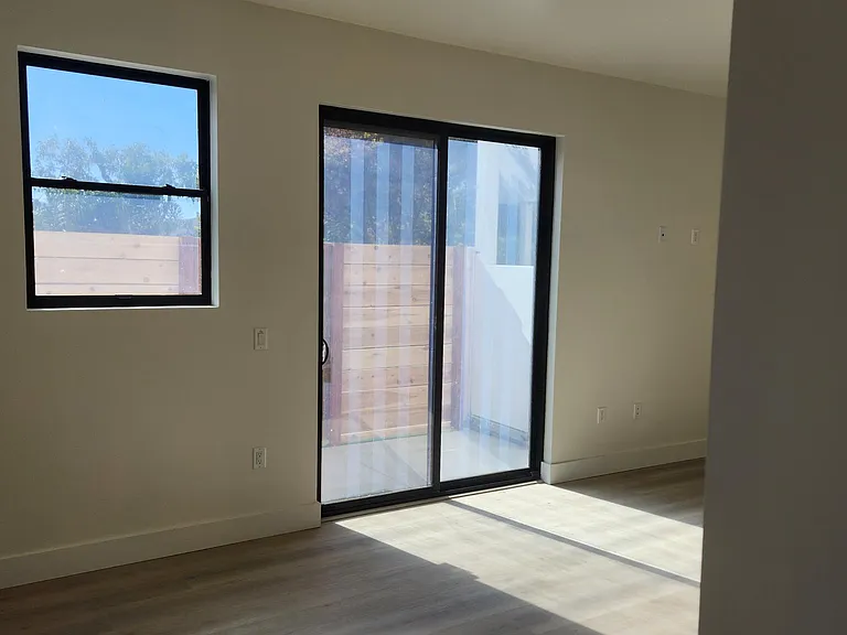 1881 Pariva Dr — Photo 4