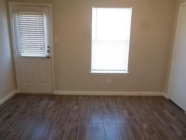 9507 Maple Green Ln — Photo 6