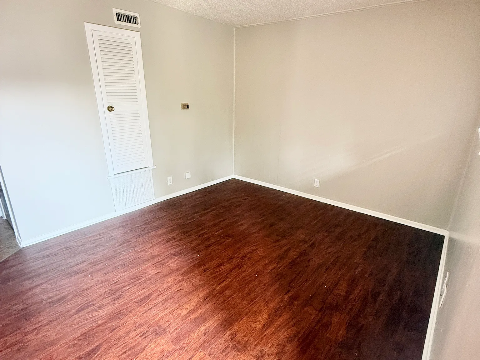 1 bed, 585 sqft, $895 — Photo 4