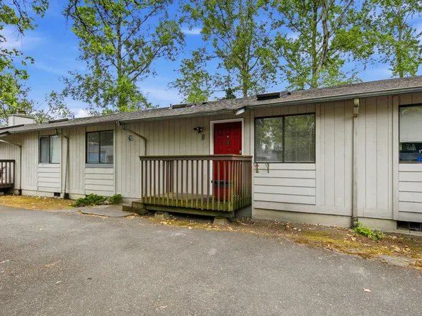 210 E 36th St, Tacoma, WA 98404
