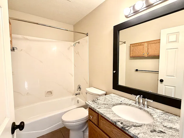 1434 N 2575 W — Photo 21