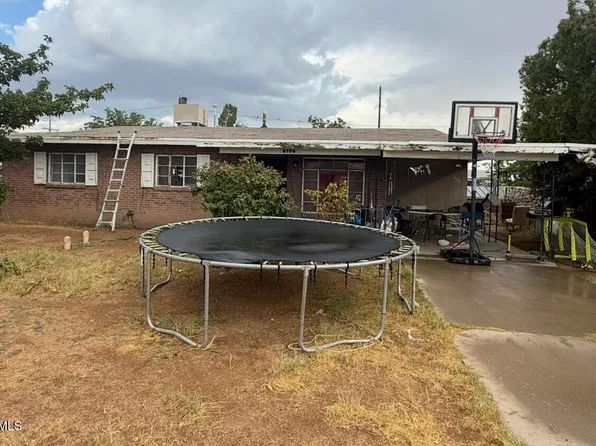 5704 Orlando Ave, El Paso, TX 79924