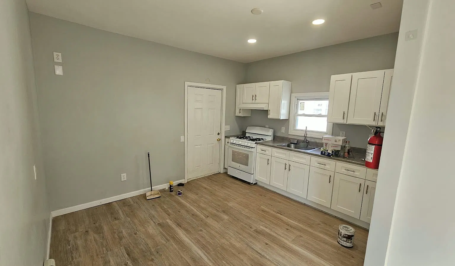 2 bed, $1,850 — Photo 2