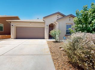 435 Adeline Ave, Los Lunas, NM 87031