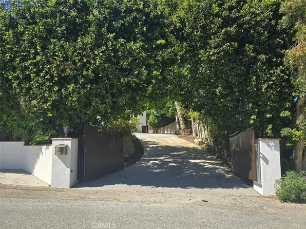 3 Saddlebow Ln, Rolling Hills, CA 90274