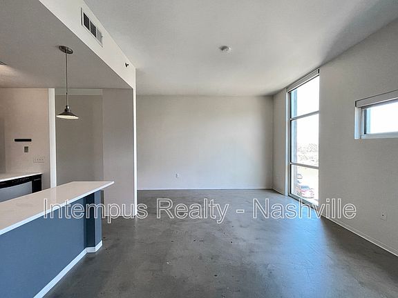 2nd image of 2115 Yeaman Pl APT 201