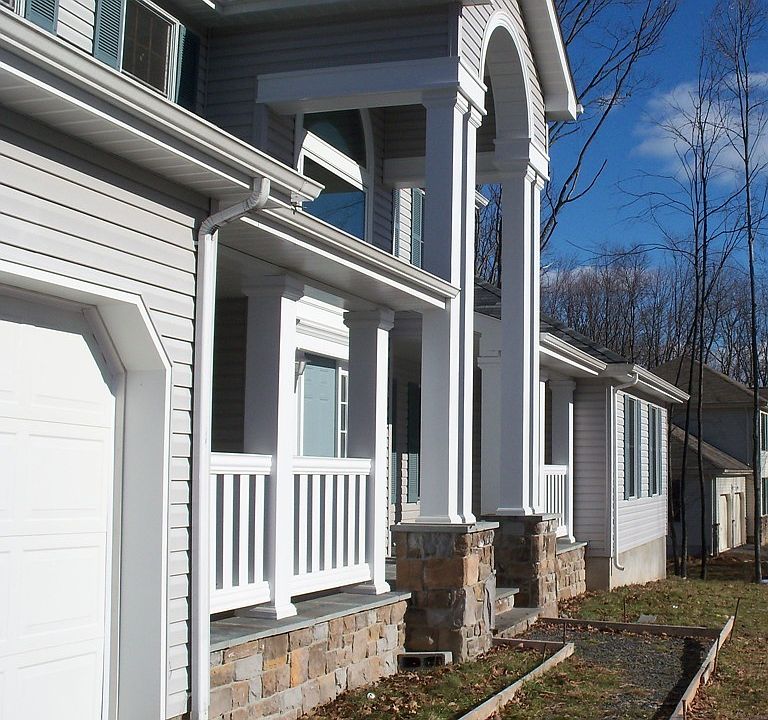 2nd image of Waverly Dr