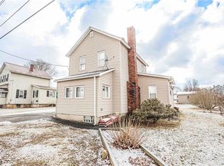 107 10th St, Lucernemines, PA 15754