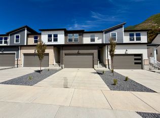 5323 S Acacia Dr, Mapleton, UT 84664