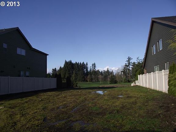 3rd image of 449 Turnberry Ave