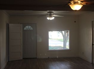 903 N 14th St, Honey Grove, TX 75446