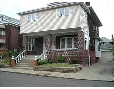 355 W Penn Pl photo 1