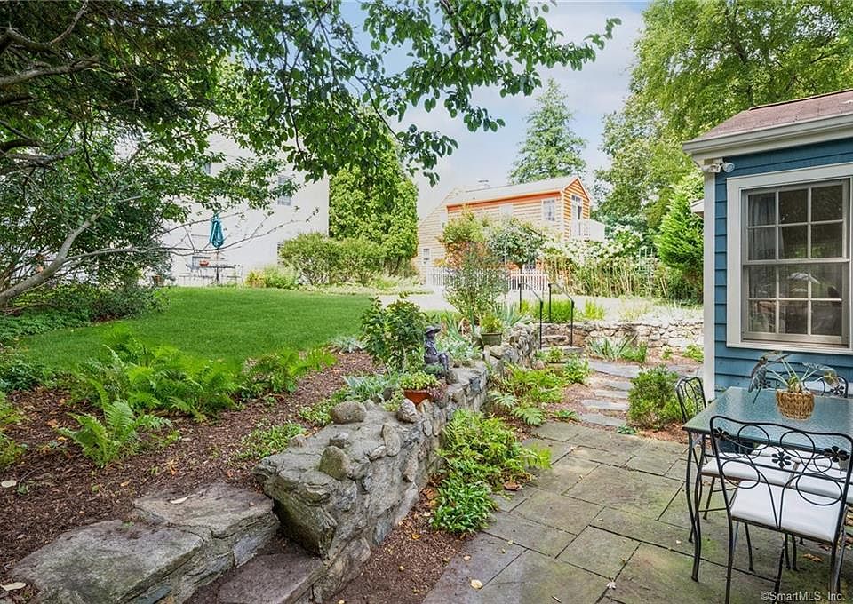 242 Shoreham Village Dr 242, Fairfield, CT 06824 Zillow