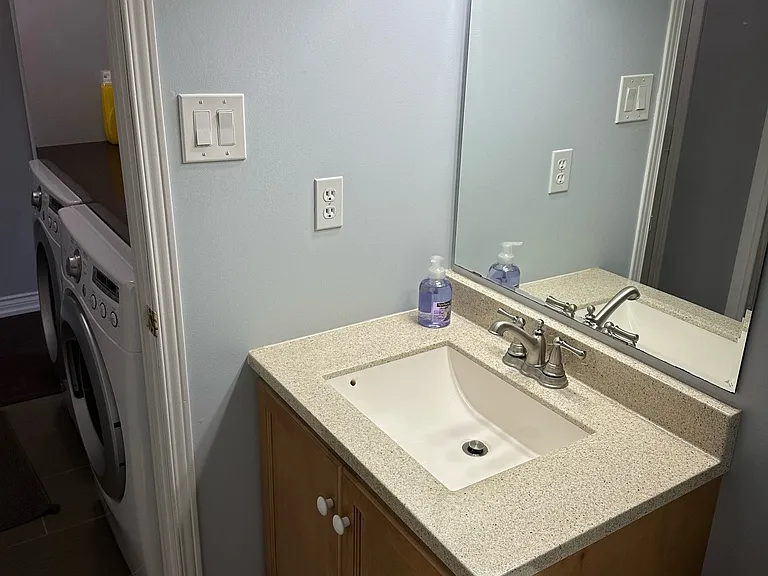 66 Rodgers Rd #27 — Photo 9