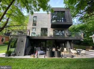 4106 46th St NW, Washington, DC