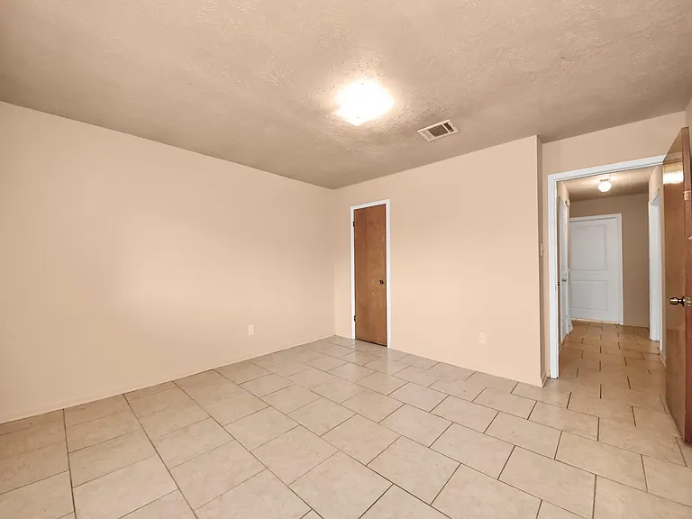 9126 Willow Meadow Dr — Photo 8