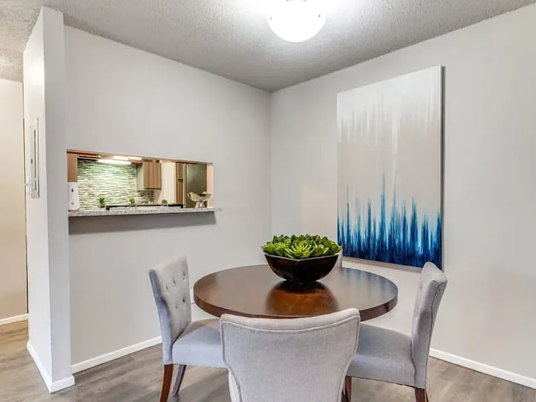 5744 Coventry Park Dr — Photo 12