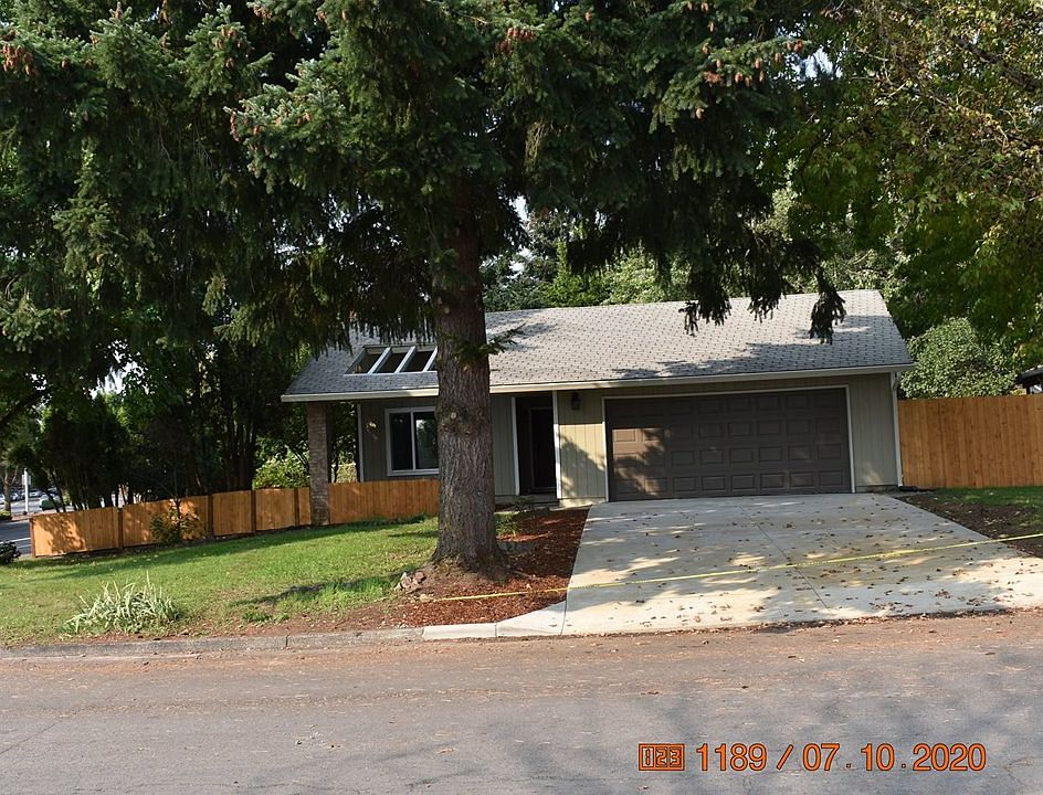 1st image of 1518 SE 139th Ct