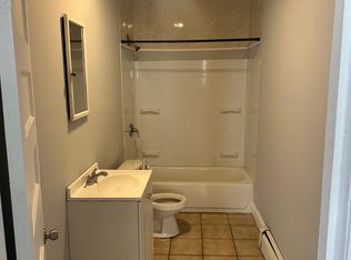 271 Walnut St #2, Waterbury, CT 06704