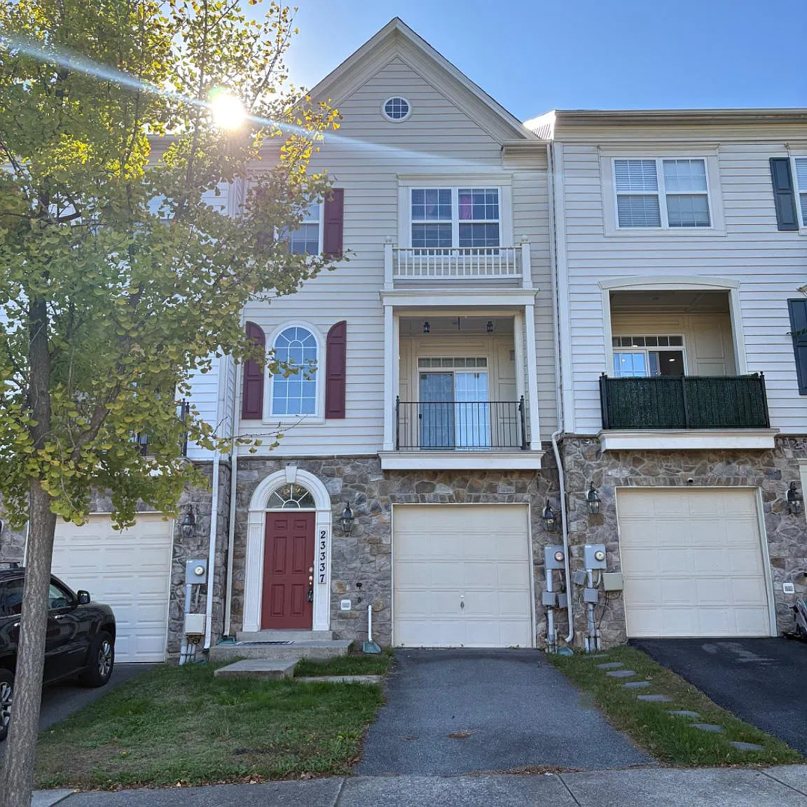 4 bed, 4.0 bath, 1546 sqft, $3,000 — Photo 1