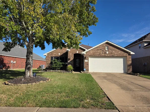 611 Arbor Green Ln, Rosenberg, TX 77469