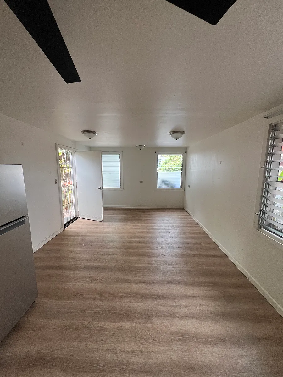 Building Photo - 726 Kalolina Pl