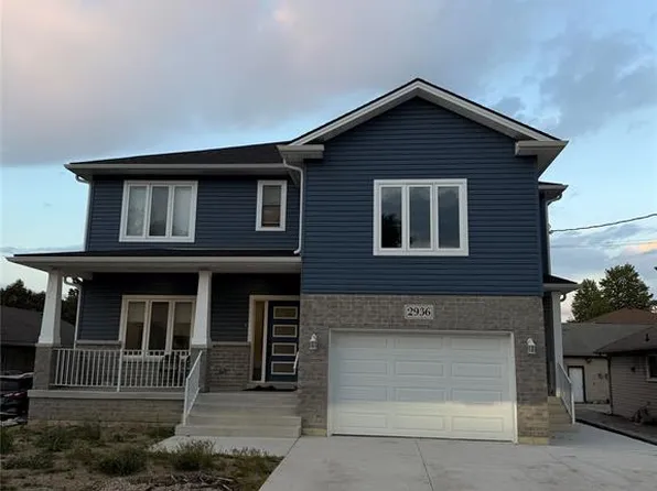2936 Langlois Ave, Windsor, ON N8X 4M4