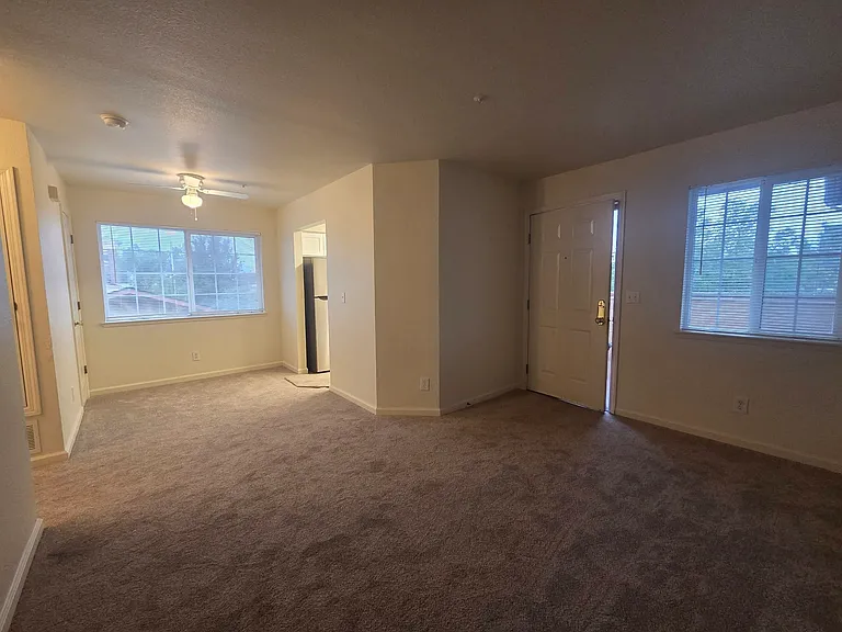 2255 Chestnut St #12 — Photo 3