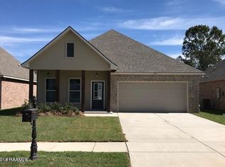 205 Caillou Grove Rd, Youngsville, LA 70592