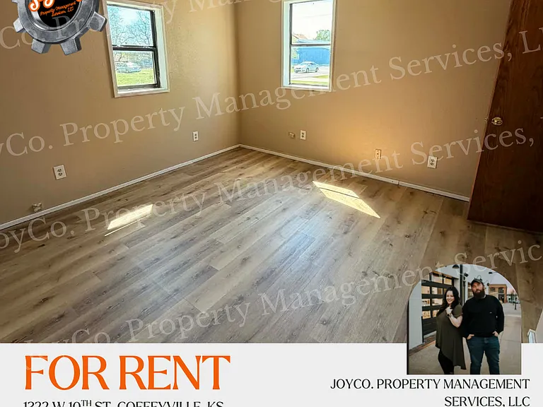 1322 W 10th St — Photo 12
