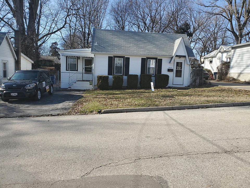 1st image of 3225 Royalton Ave