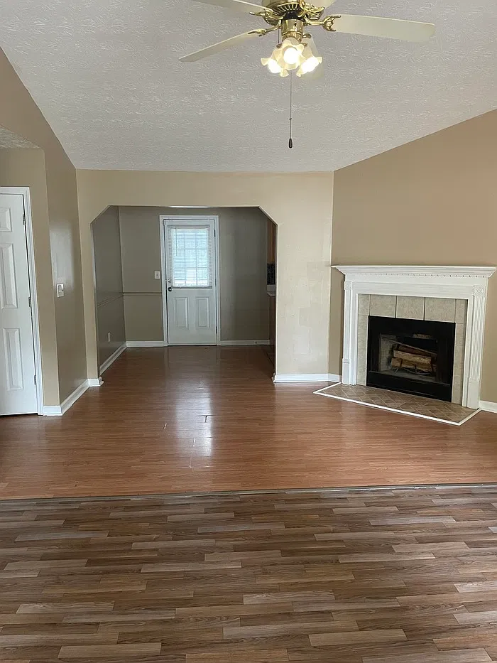 3 bed, 2.0 bath, $1,500 — Photo 4