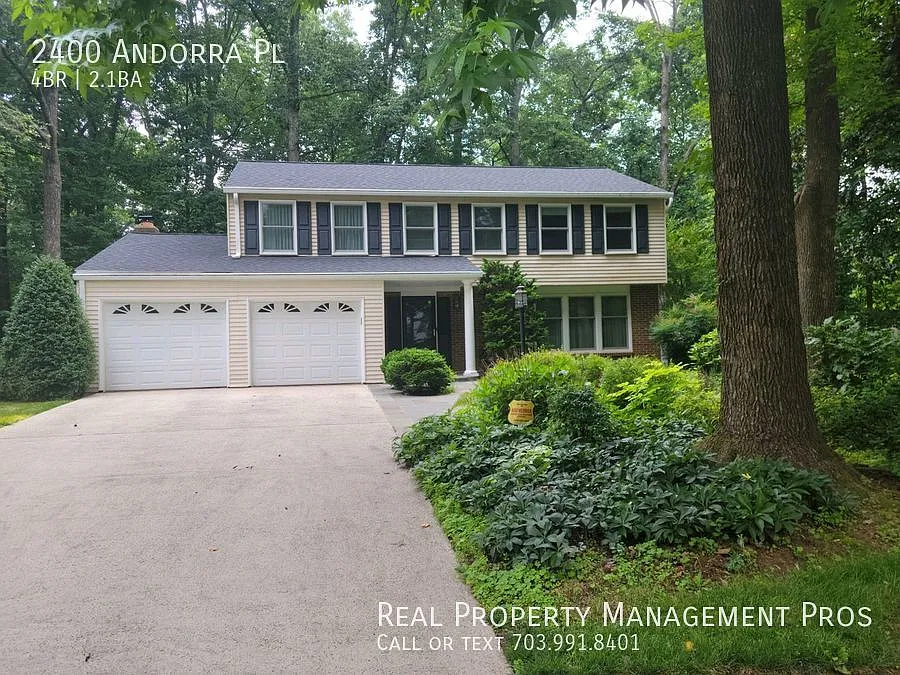 2400 Andorra Pl
