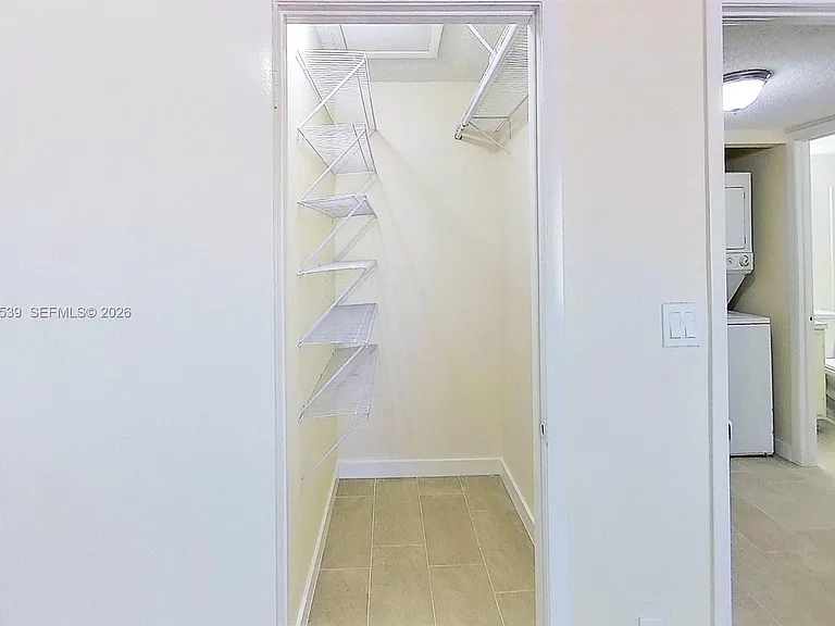 2020 NW 119th St #1121 — Photo 34