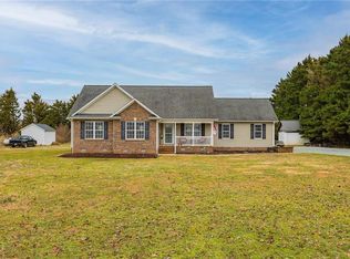 2452 Iris Dr, Haw River, NC 27258