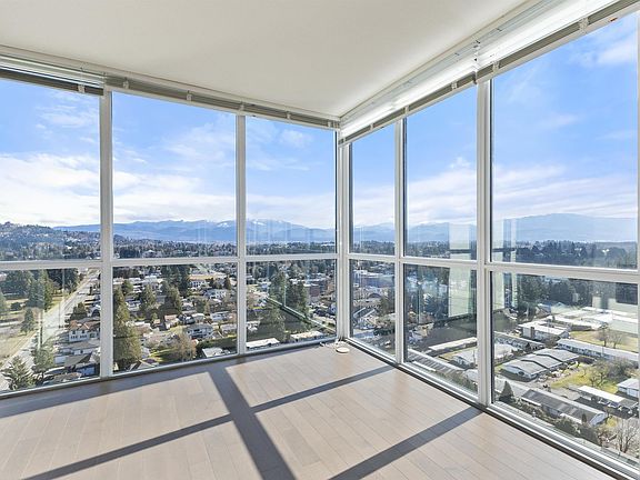 3rd image of 2180 Gladwin Rd #2206