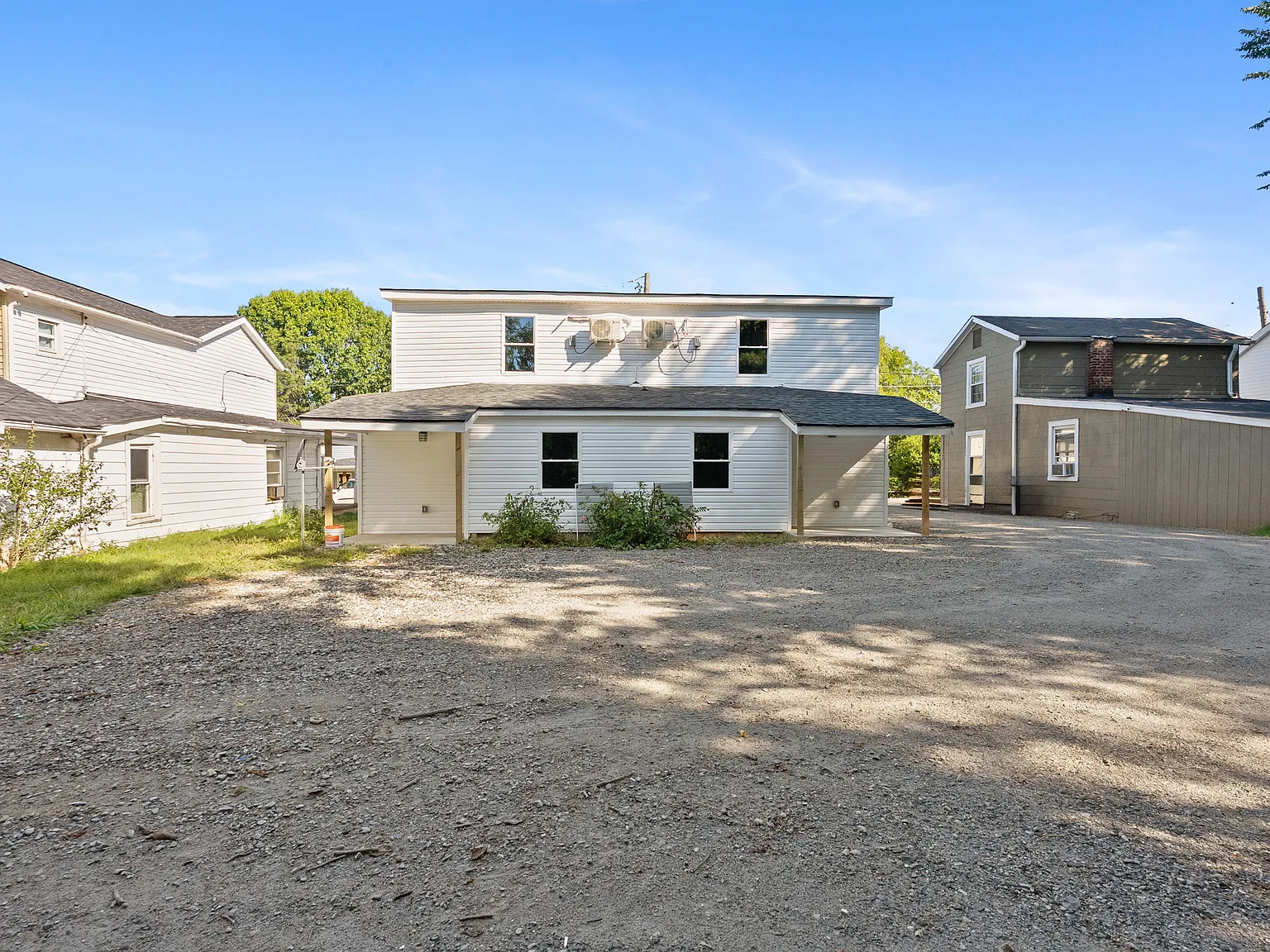 2 bed, $1,200 — Photo 4