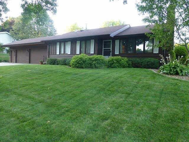 1st image of 700 E 131st Street
