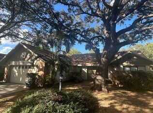 1118 Bramblewood Dr, Safety Harbor, FL 34695
