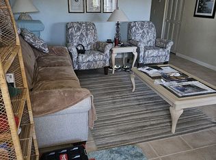 561 Periwinkle Way UNIT F6, Sanibel, FL 33957