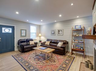 102 Wolfe St, Fredericksburg, VA 22401